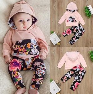 The Bethany - Floral 2 Piece Pale Pink Outtie